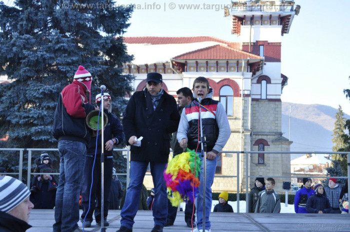 o urare pentru Targu ocnenii nostrii dragi si pentru domnul primar