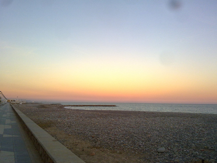 pe malul Mediteranei