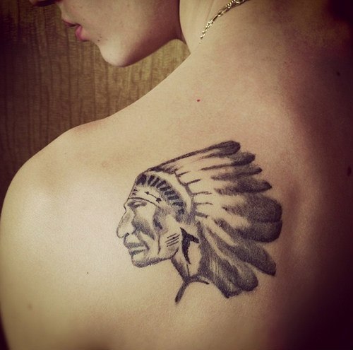  - Justin Bieber un nou tatuaj