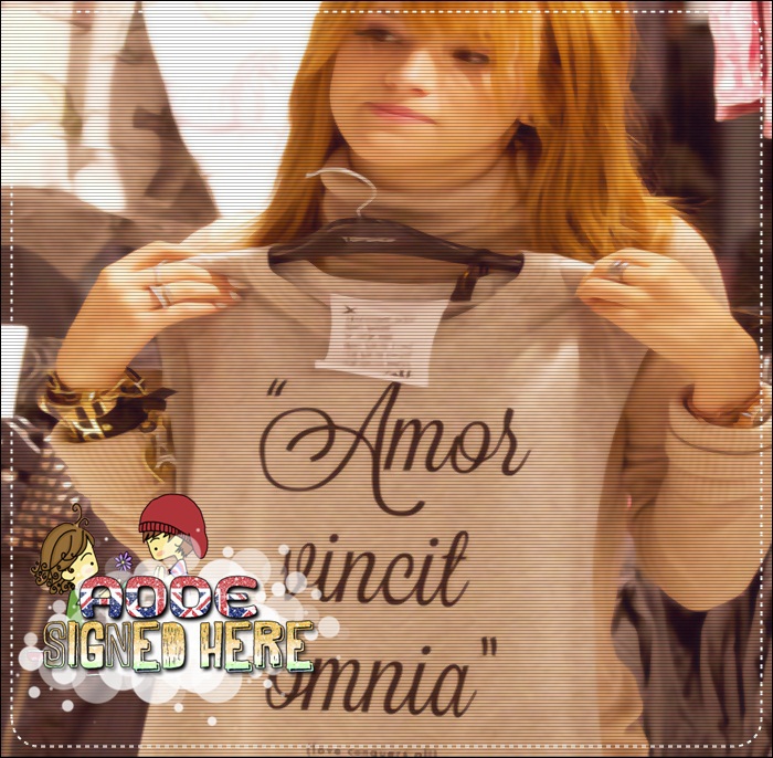 » ; păi :-? sinceră să fiu , fă ;-s nu prea știu , tot ce știu e că e veche . ;;)
