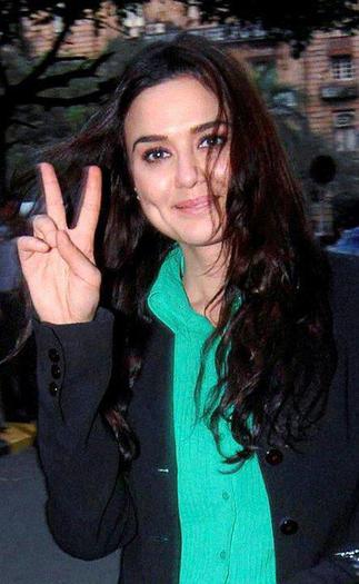 Pre Ity 56 - Preity Zinta 04