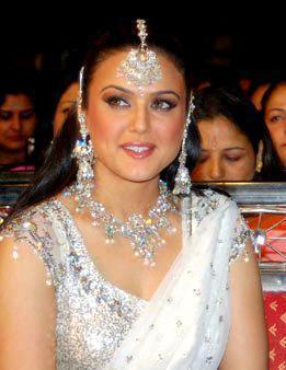 Pre ity 98 - Preity Zinta 04