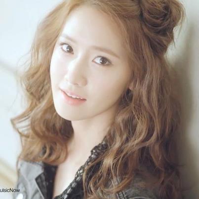 644316_410600115668494_269899204_n - Yoona x