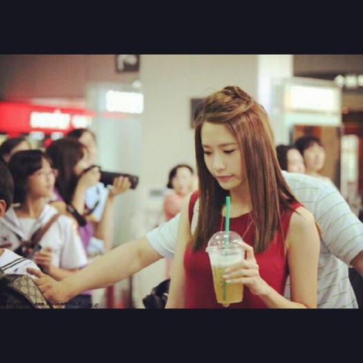 a1e1bbb0f83911e1a2e022000a1cdc13_7 - Yoona x