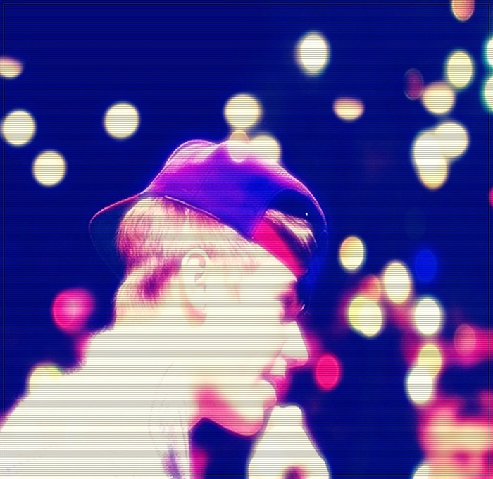 ». cu placinte. ;;). [ purieeh. ; ba. da ;>. STAI PE DOUA. FWA. . ca. [ click_; nu. ma indragostesc. iar de bieber. ;;). SPER. ;-&lt;. oricum. o sa-l. joc si .pe malik ;o3. [ unicorn.
