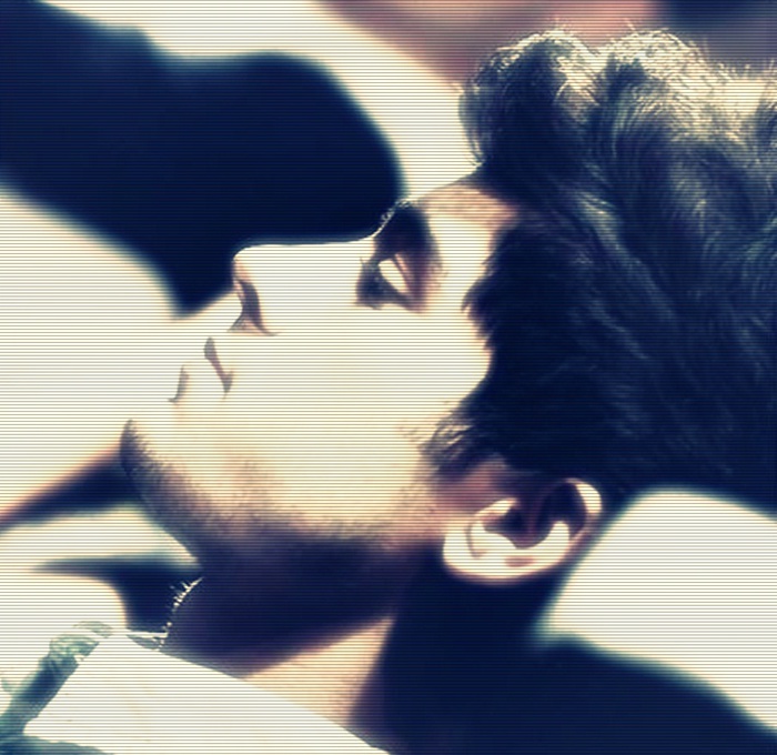 ». AW ;(. [ mento. ; de ce. fwa ;| ?. azi am aflat. ca sunt. in urma. . click_; cu informatiile. si tatuajele. lui malik. . -_-. [ annie. ;

