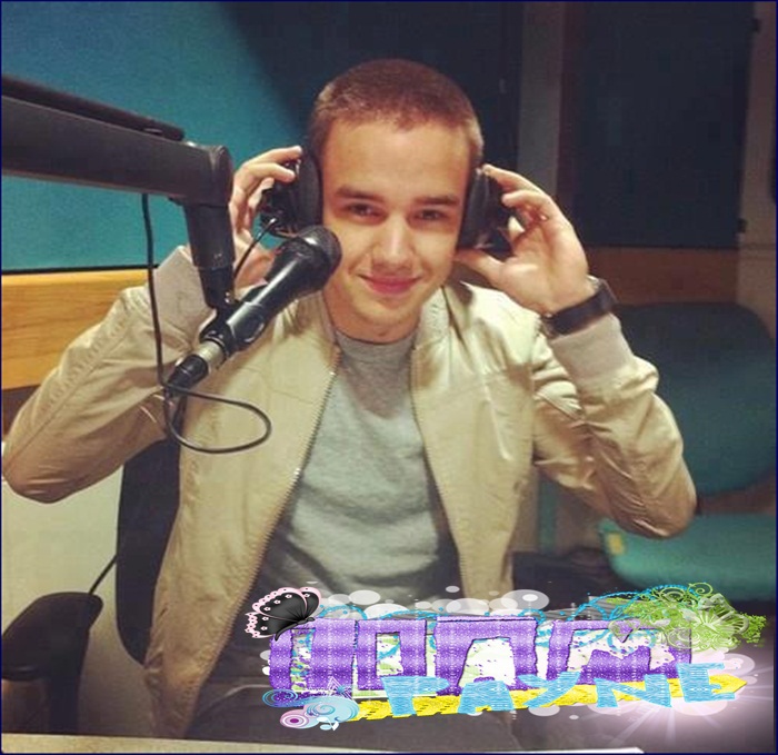 ☇ ∞ . pentru mine contează , dar . . . te simţi bine ? :| - huh - liam owns HIS private room