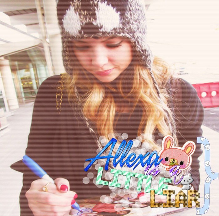 ¤ _ ; o.o doamne fereşte . -.- #allexa2 ; haha . :) în seara asta râdem cu rallu . ;33 =)) :| .