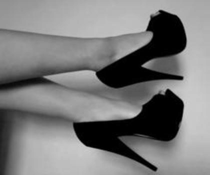 3820_409712292444910_958745635_n_thumb