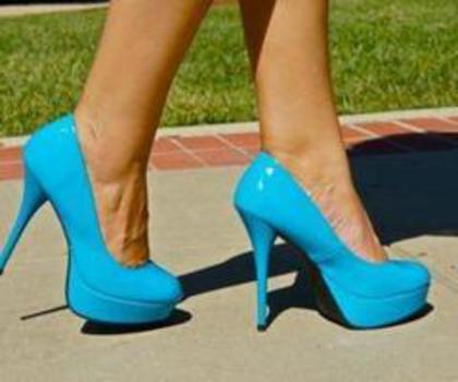 314287_345042162231312_720213002_n_thumb