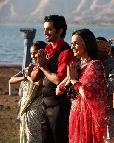 395869_325955377440814_749763654_n - Sanaya Irani and Barun Sobti