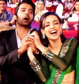 551814_345320498837635_570889703_n - Sanaya Irani and Barun Sobti