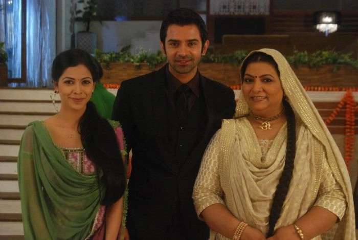 IPKKND-iss-pyar-ko-kya-naam-doon-32733636-960-643