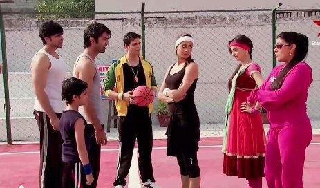 Iss-pyaar-ko-kya-naam-doon (22)