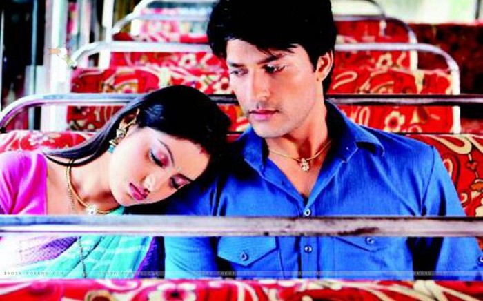 Diya Aur Baati Hum (57)