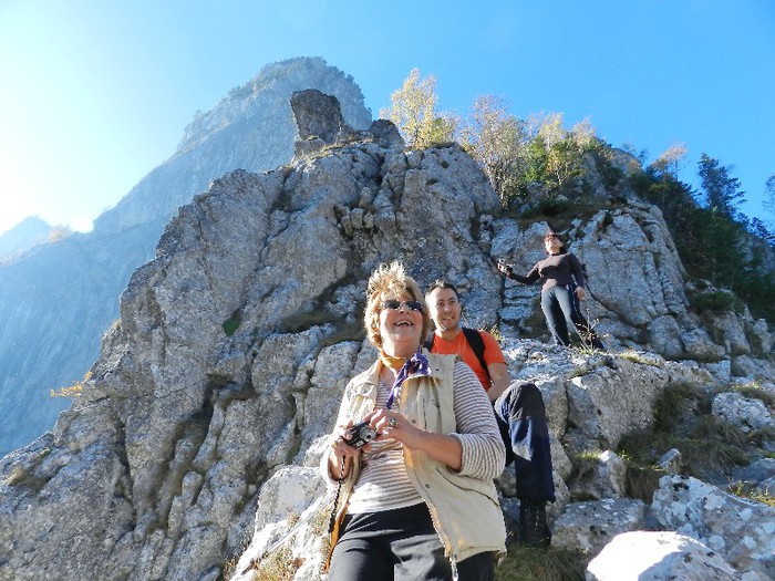 CLAIA STRAMBA CHEILE CHEII 20.10 (99)