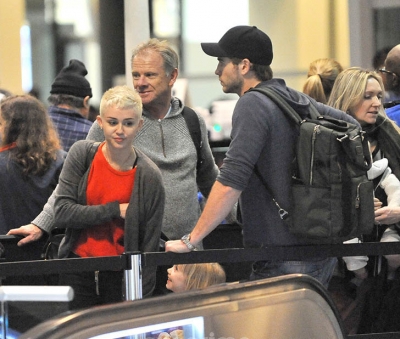 normal_11113arrivelax039