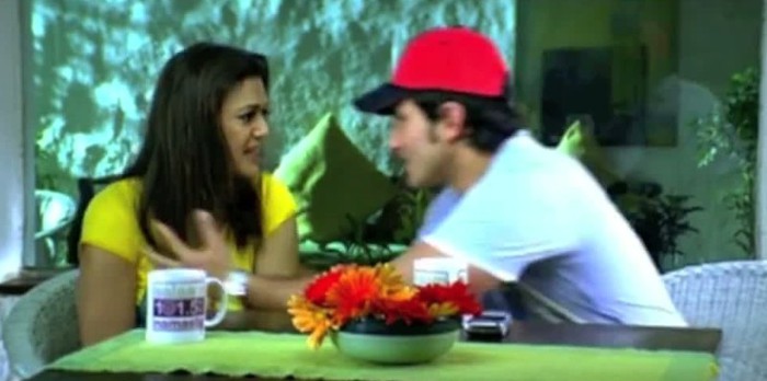 Saif-Preity-Talking-About-Salaam-Namaste.jpg (72)