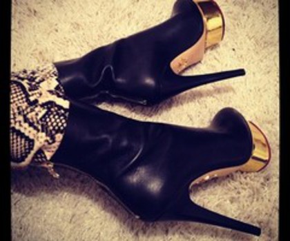 tumblr_mgo8w3SoPk1s3vl8ko1_500_thumb