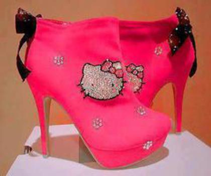 563546_479671538729651_1241198133_n_thumb