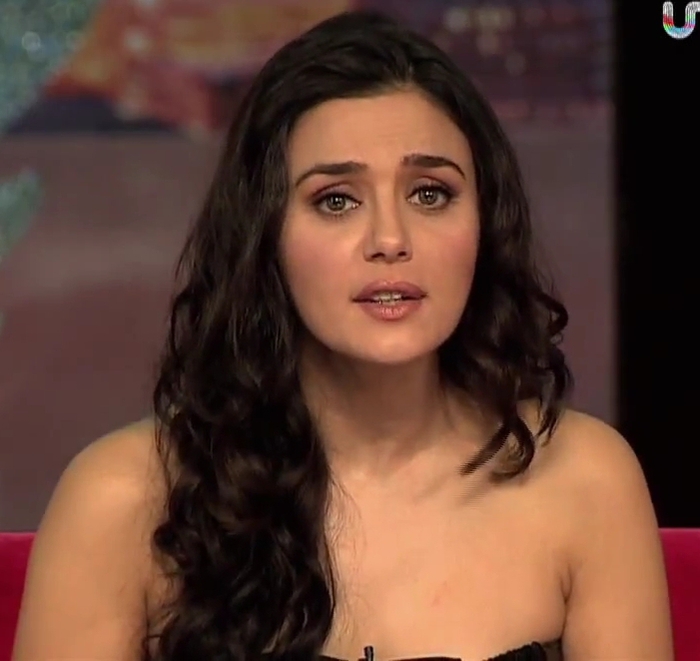 Up Close and Personal with PZ - Saif Ali Khan - Full Episode UTVSTARS HD_(720p).mp4_000043480