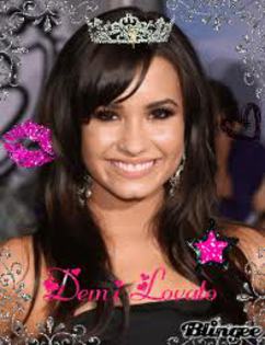 images (38) - poze cu demi lovato