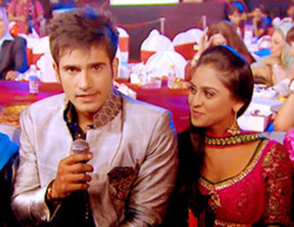 tumblr_m8epxiDjKF1rd09rso1_250