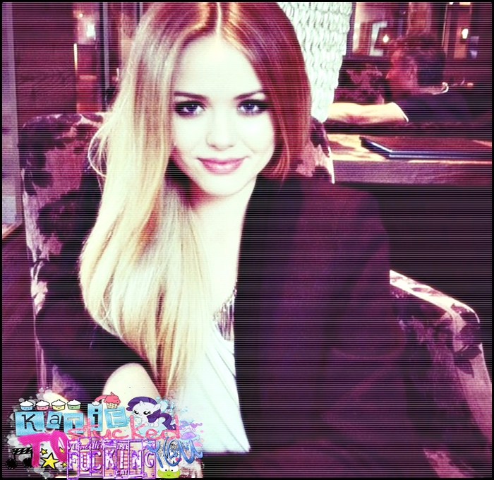 ; șaltăă datăăăăăăă . bine -.- . - pleacă