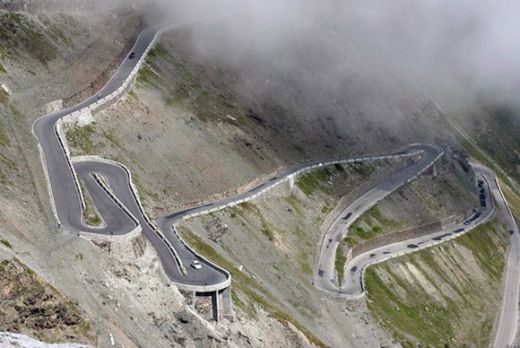 6. Los Caracoles Pass - Andes - 15 drumuri pe care trebuie sa mergi inainte sa mori