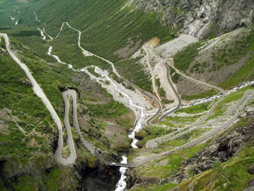 9. Trollstigen - Norway - 15 drumuri pe care trebuie sa mergi inainte sa mori