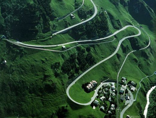 11. Oberalp Pass - Switzerland - 15 drumuri pe care trebuie sa mergi inainte sa mori