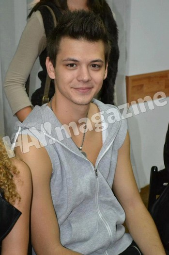 403454_456766364359279_757362937_n - Concert Ploiesti
