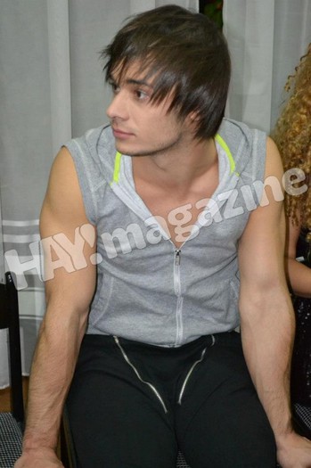 69697_447449791958991_1722109362_n