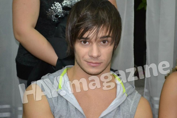 222477_447449261959044_504473361_n