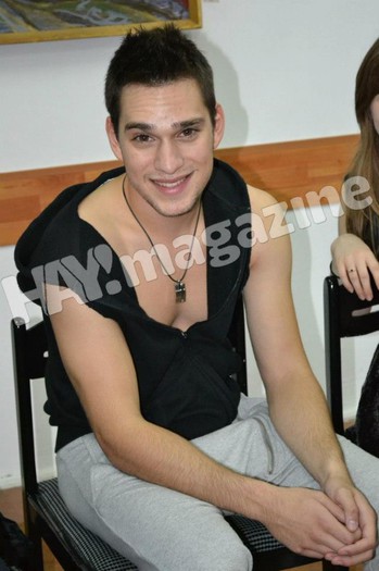 522322_447448638625773_837590262_n