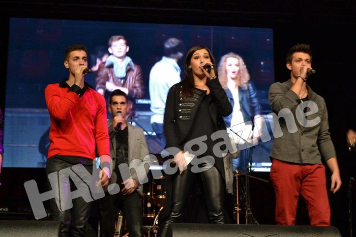 67118_445726648797972_189278880_n