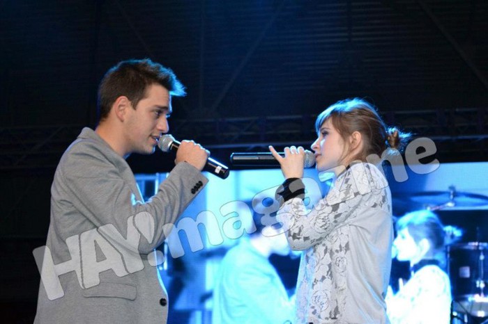 318889_445726798797957_777056218_n