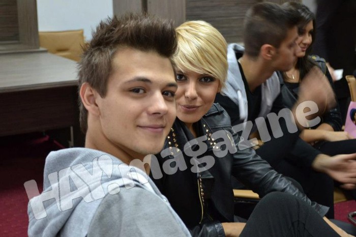 391613_445722962131674_1188985855_n