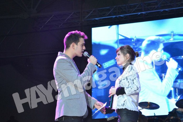 559528_445726715464632_354420906_n