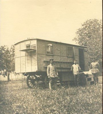 416932_137612813027338_451654300_n - POZE ISTORICE DESPRE PORUMBEI