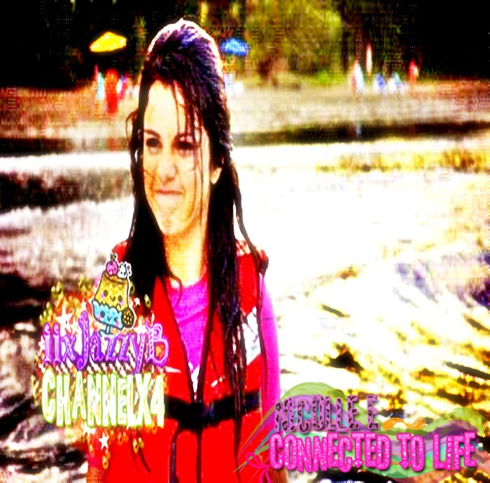 x M-AII FKT DE RAS IN FATA LOR ;-WW