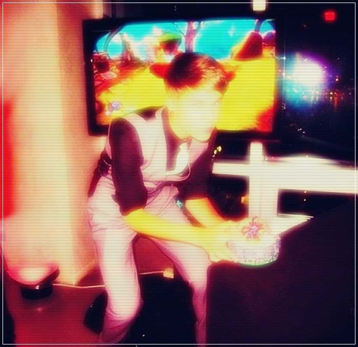 ». ce poveste. O.O ?. + corect. . ;-? =)))))). [ managerul. ; - just - THE - 8th EPISODE - OO8