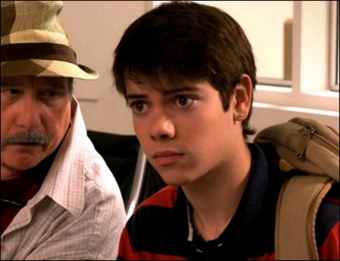 .::Cred ca ar trebui sa te intrebi pe tine de ce :-??#Niall