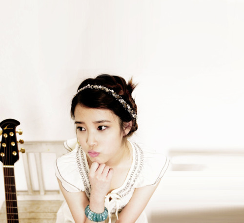 iu (1) - IU