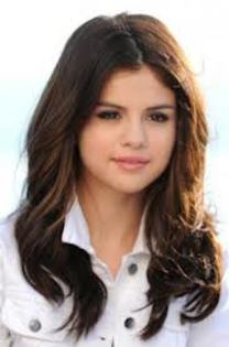 images (2) - Selena Gomez