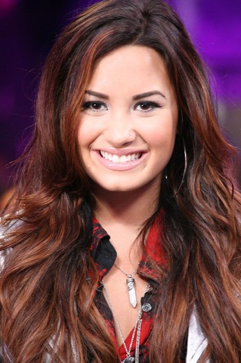 Demi-Lovato-1 - Demi Lovato