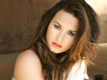 images (4) - Demi Lovato