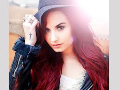 images (5) - Demi Lovato