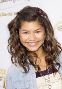 images (16) - Zendaya Coleman