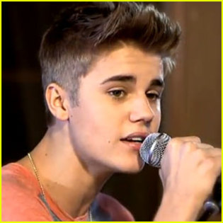 justin-bieber-as-long-as-you-love-me-acoustic-performance - Justin Bieber